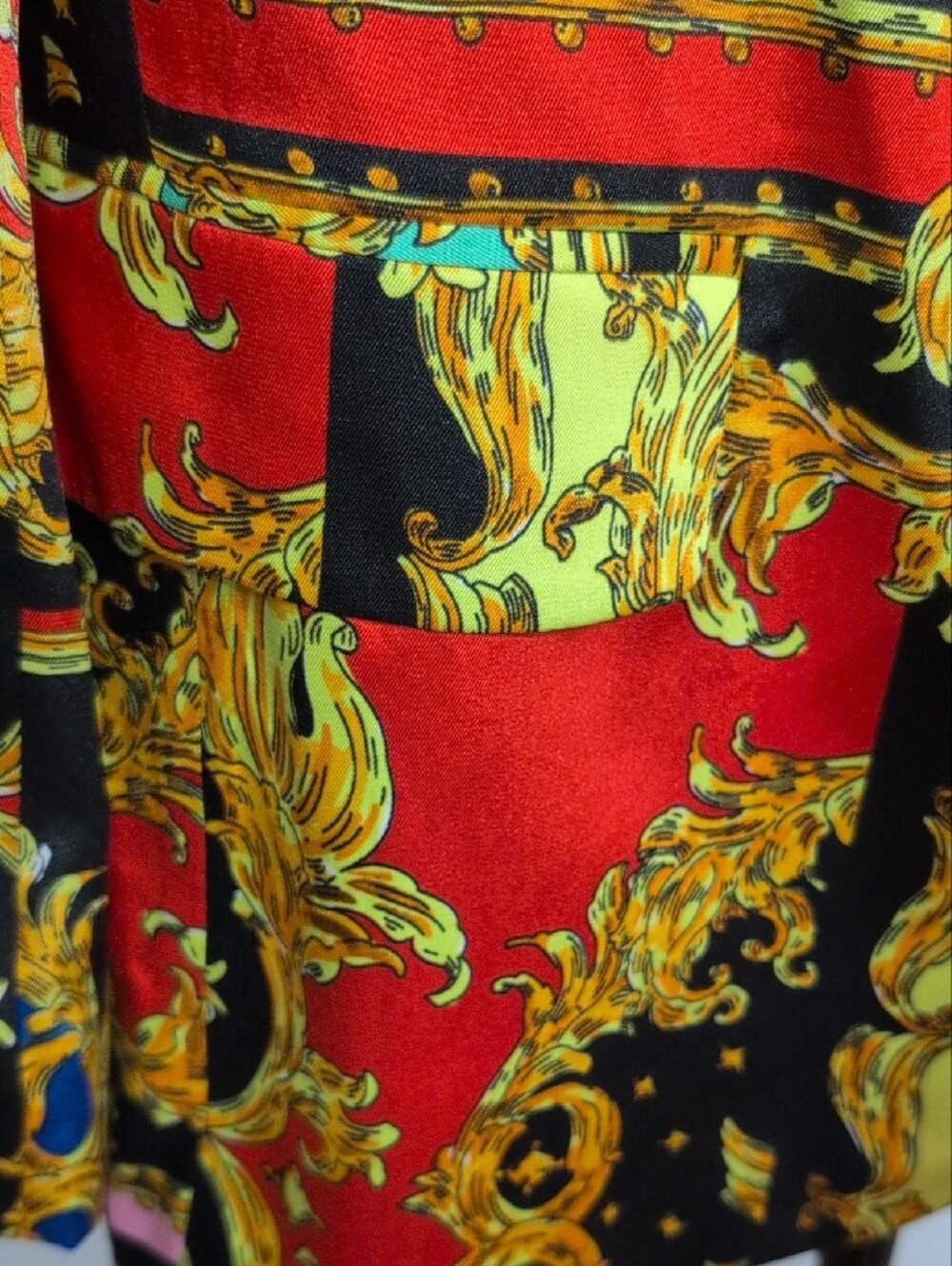 Multicolor Baroque-Print Blazer with Notch Lapel - Picture 11 of 13